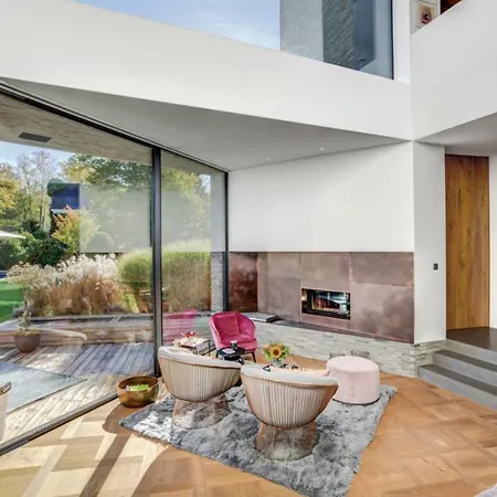 Lakeside Luxury In Elegant With Stunning Pool * Bodman-Ludwigshafen