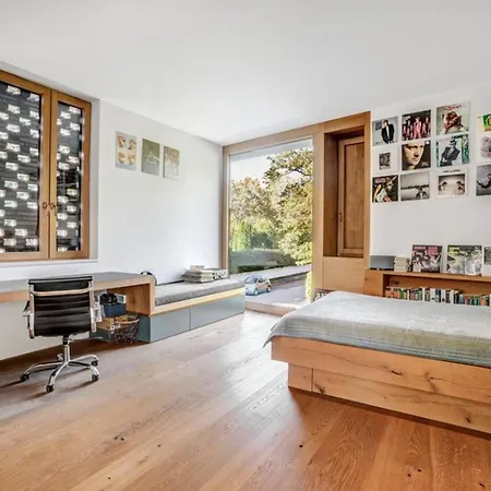 Apartment Lakeside Luxury In Bodman-Ludwigshafen Elegant Villa With Stunning Pool